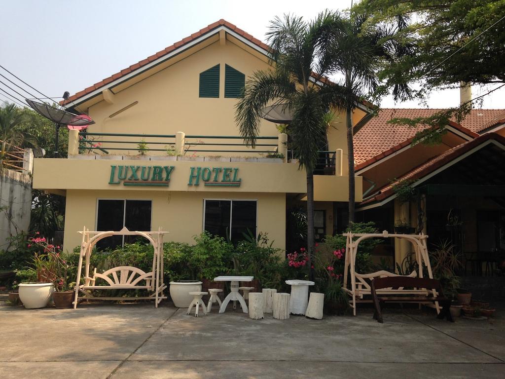 Luxury Hotel Ban Don Rak Luaran gambar